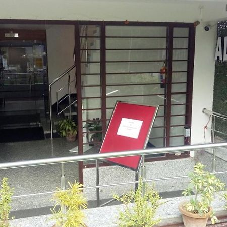 Alankrita Suites & Party Halls Meerut Εξωτερικό φωτογραφία