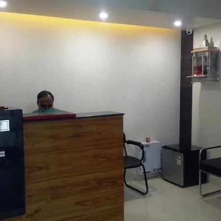 Alankrita Suites & Party Halls Meerut Εξωτερικό φωτογραφία
