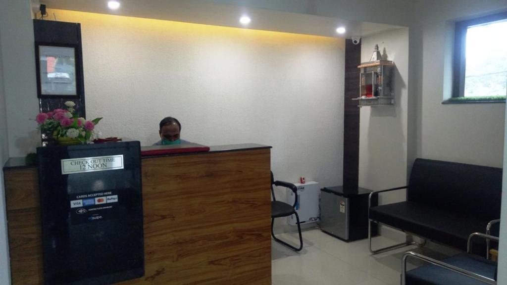 Alankrita Suites & Party Halls Meerut Εξωτερικό φωτογραφία