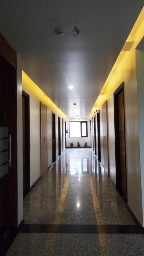 Alankrita Suites & Party Halls Meerut Εξωτερικό φωτογραφία