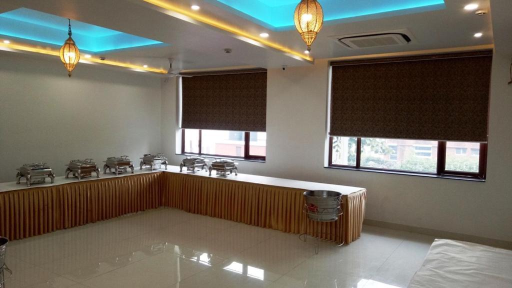 Alankrita Suites & Party Halls Meerut Εξωτερικό φωτογραφία